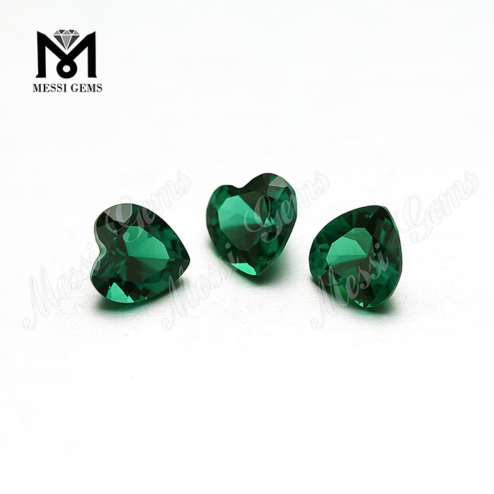 Engros skabt smaragd hjerte form smaragd pris pr. karat