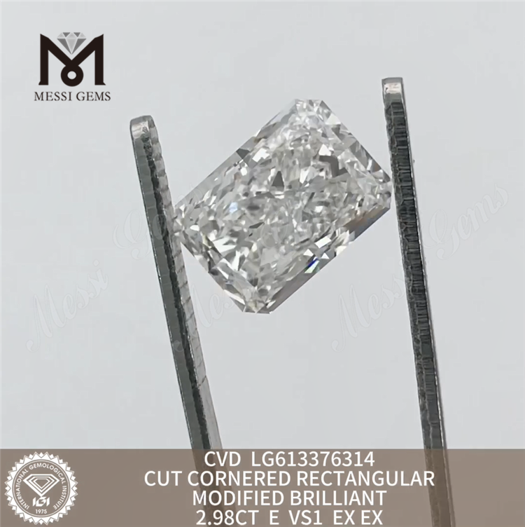 2.98CT RECTANGULAR CUT E VS1 CVD LG613376314