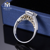 Bedst sælgende klassikere Design 4 grene indstilling Ring 18K hvidguld moissanite smykker Damegave