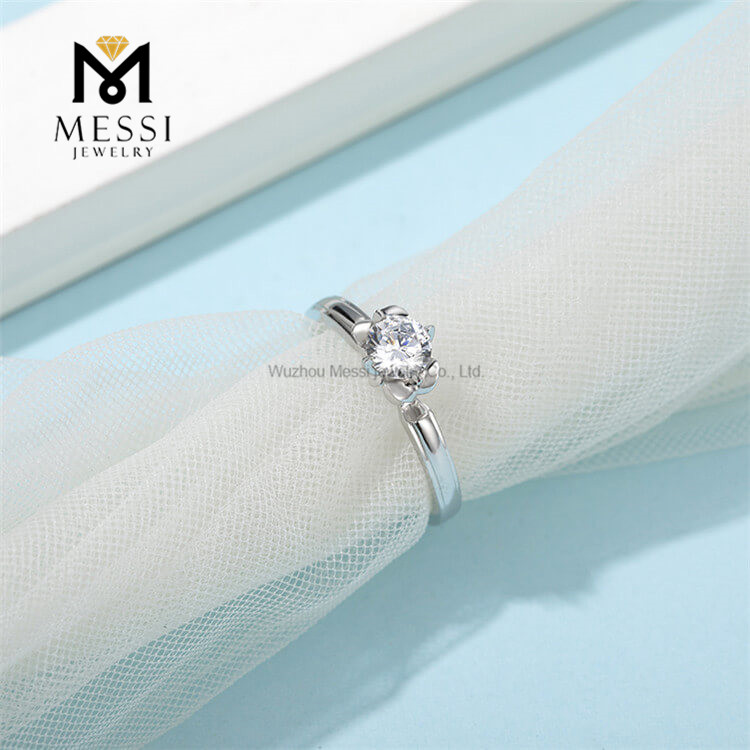 Klassisk mikroindlæg forgyldt 925 sølv 1 karat DEF Moissanite diamantsmykkering til forlovelse