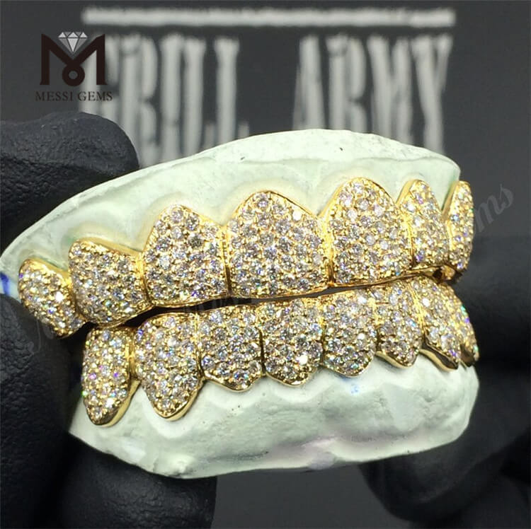 brugerdefinerede 18K guld tænder grillz Moissanite diamant grillz