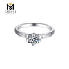 Klassisk mikroindlæg forgyldt 925 sølv 1 karat DEF Moissanite diamantsmykkering til forlovelse